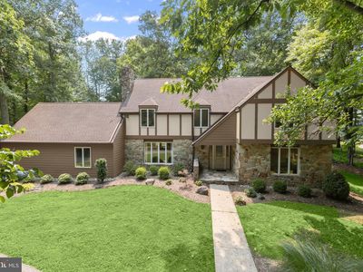 2202 Caves Rd
