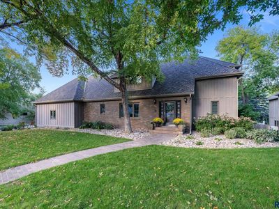600 E Plum Creek Rd