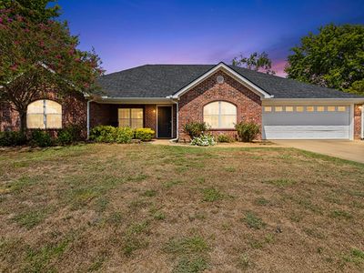 Property at 200 Kellifield Dr, Henderson, TX