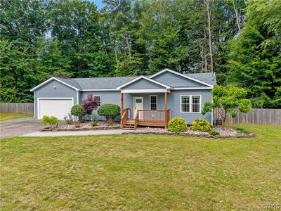 9 Oak Dr