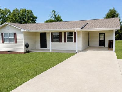 Property at 129 Oliver Dr, Madisonville, TN