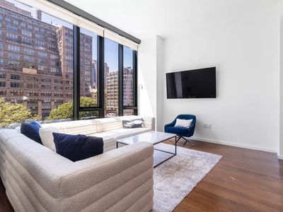 570 Broome St #5B