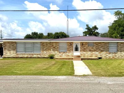 18574 W Main St