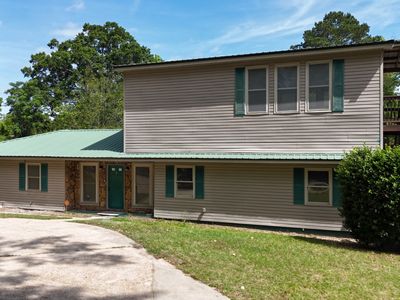 1006 Edwin Ave
