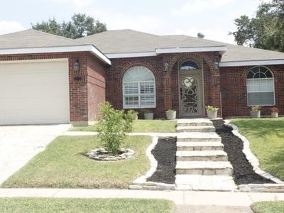 1715 Kingwood Dr