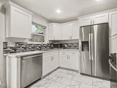 4020 Blue Bonnet Blvd Unit K