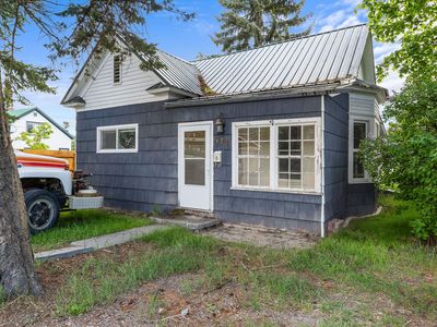 419 9th Ave W
