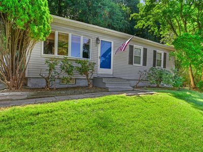 12 Waterhorse Brook Drive