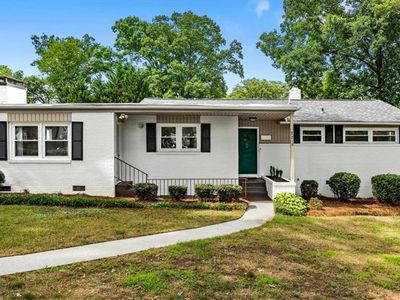2218 Oak Hill Dr