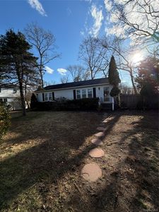 60 Webb Avenue
