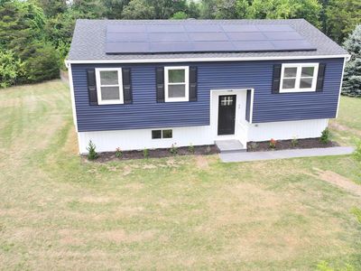 48 Lay Dr