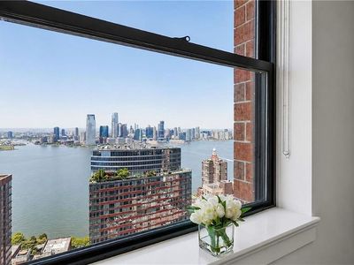 20 West St APT 40A