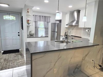 7205 NW 4th Pl APT 106