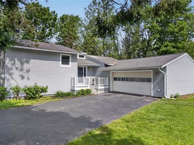 18 Harvest Dr