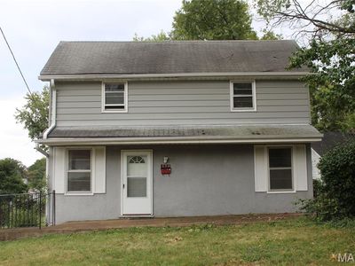 550 Holland Ave