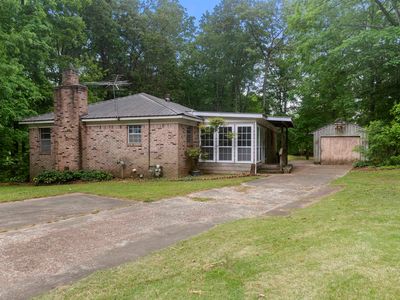 1170 McFadden Dr