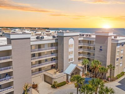 606 Shorewood Dr Unit C402