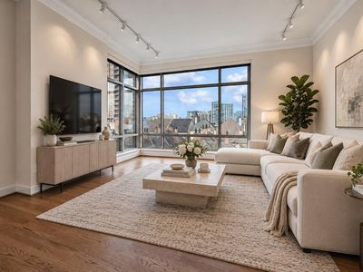 2211 Briarglen Dr APT 605