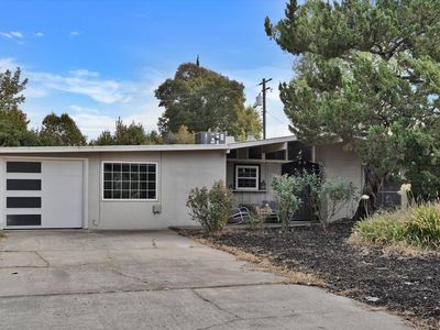 2508 Mission Ave