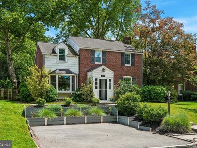 210 Glendalough Rd