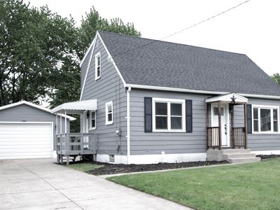 4211 Carney Ave