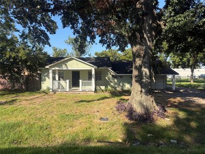 2434 Oleander Dr