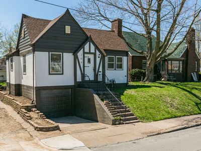 209 E Pleasant St
