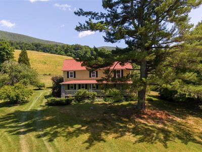 531 Lowland Farm Rd