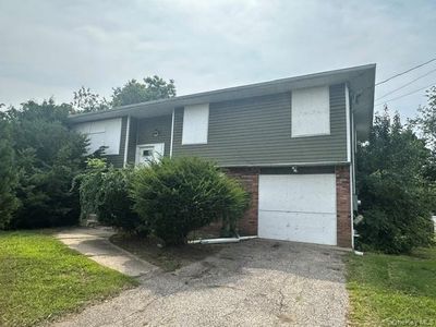 110 Nathalie Avenue