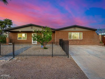 15932 N Twin Lakes Dr