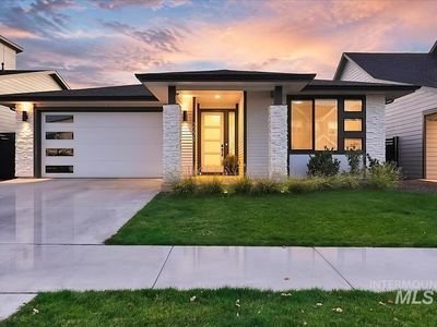 7771 W Daybreak Run Ct