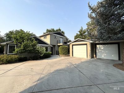 3401 W Plant Dr