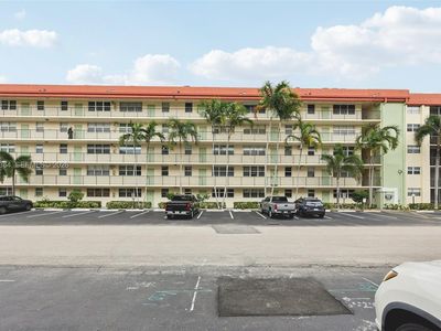 5300 NE 24th Ter APT 428C