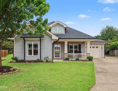 762 Arrowhead Lake Ct
