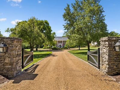 2451 Old Hickory Blvd