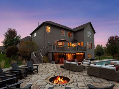 1010 Drake Ct