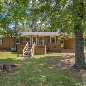 2715 Veterans Memorial Pkwy
