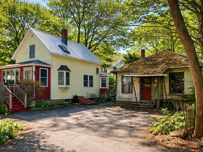 17 Bowles Avenue