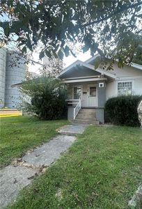 300 Liberty Ave
