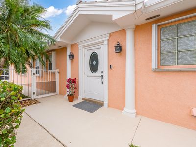 12045 SW Elsinore Drive