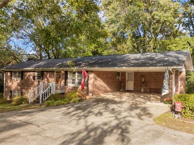201 Torrington Rd
