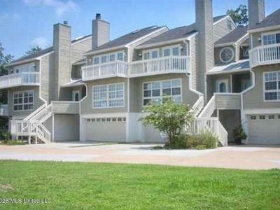 717 Bienville Blvd APT A4