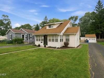 103 Silver Maple Dr