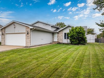 Property at 1412 Essex Dr, Porter, IN