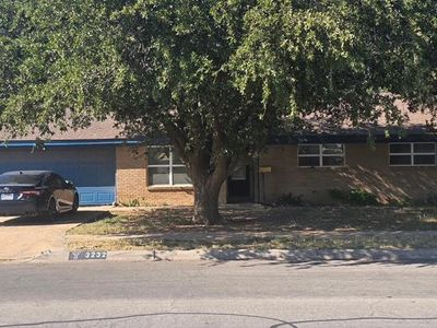 3232 W Dengar Ave