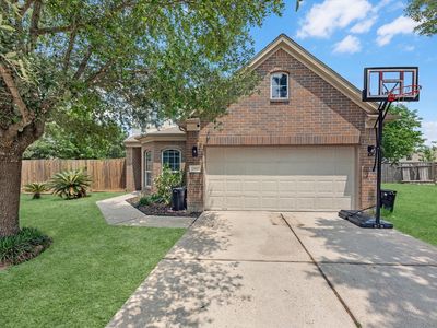 22422 Lamaster Ln