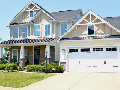 100 Falling Water Ln