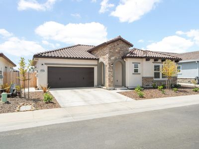 12464 Chelidon Way
