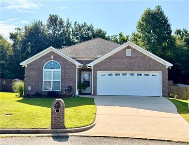 57 Lee Road 2169