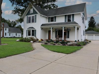306 N Front STREET